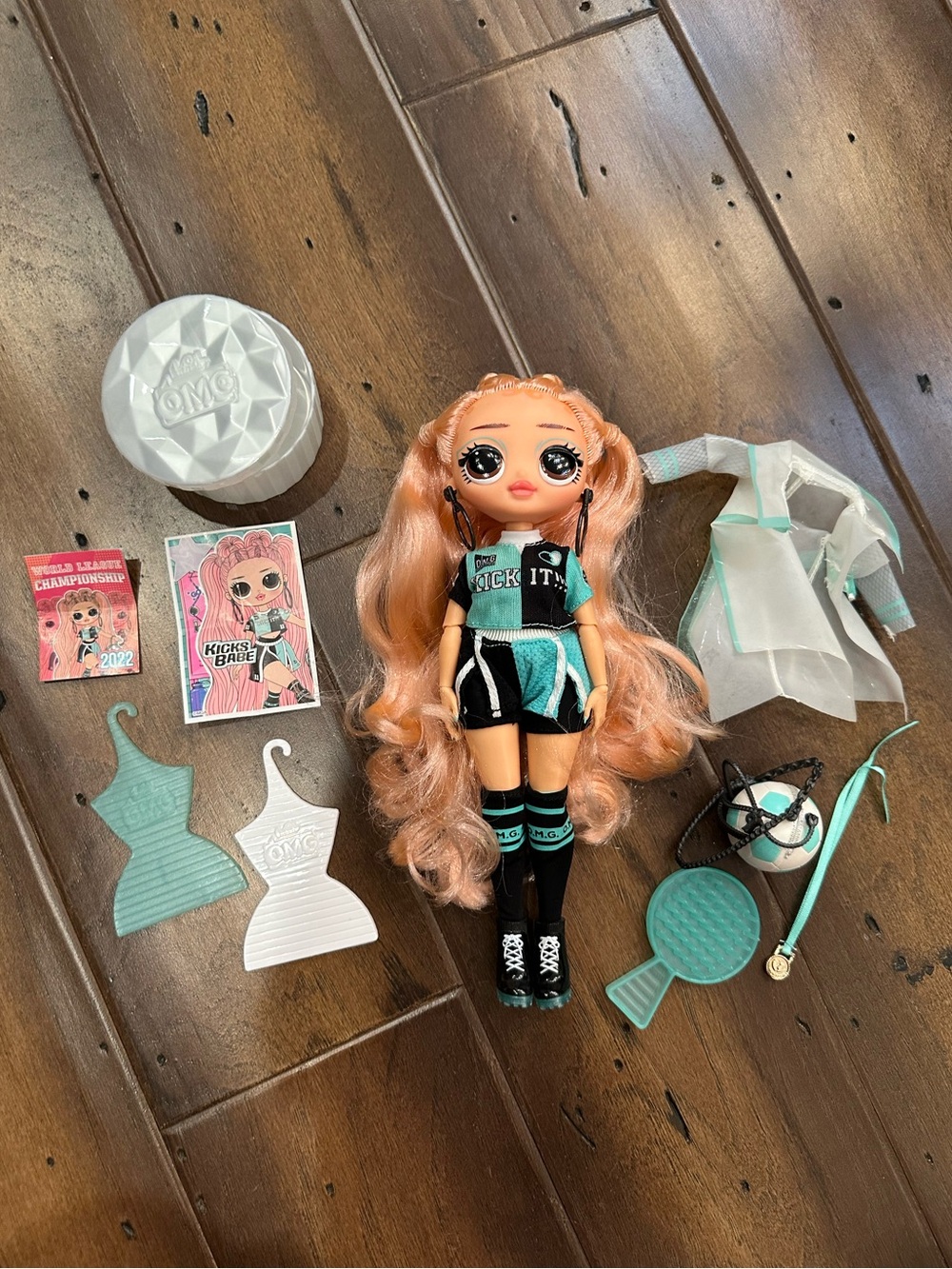 EUC L.O.L. Surprise! Doll with Teal, Black, White & Pink matching Accessories